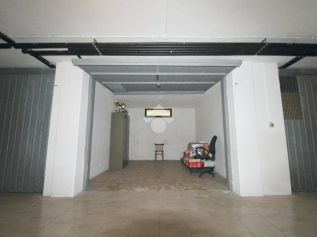 Box / Garage in vendita a Rimini RN