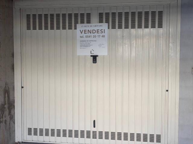 Box / Garage in vendita a Riccione RN