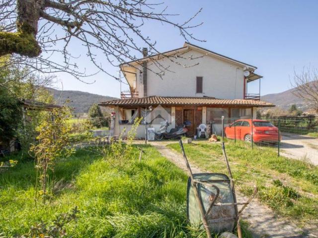 Box / Garage in vendita a Rieti RI