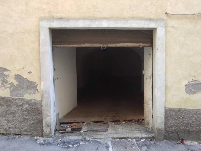 Box / Garage in vendita a Rieti RI