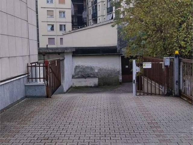 Box / Garage in vendita a Rivoli TO
