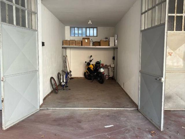 Box / Garage in vendita a Rivoli TO