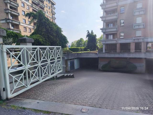 Box / Garage in vendita a Rivoli TO