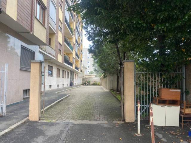 Box / Garage in vendita a Rivoli TO