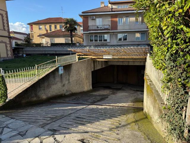 Box / Garage in vendita a Rivoli TO