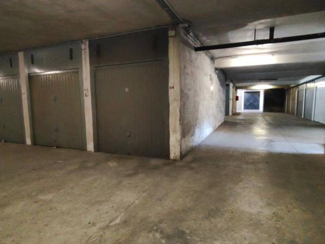 Box / Garage in vendita a Rivoli TO