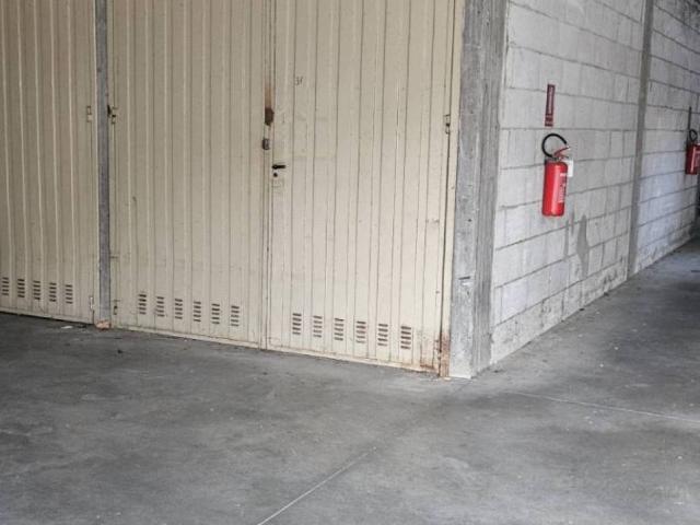 Box / Garage in vendita a Rivoli TO