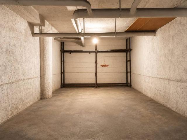 Box / Garage in vendita a Roma RM