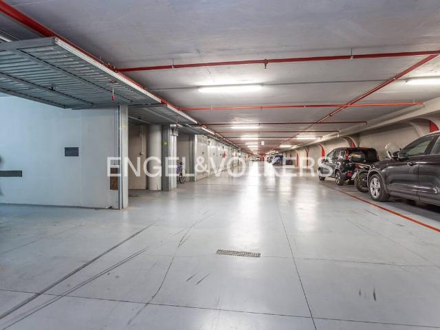Box / Garage in vendita a Roma RM
