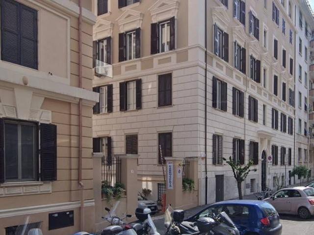 Box / Garage in vendita a Roma RM