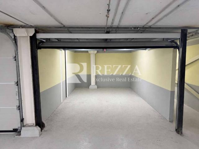 Box / Garage in vendita a Roma RM