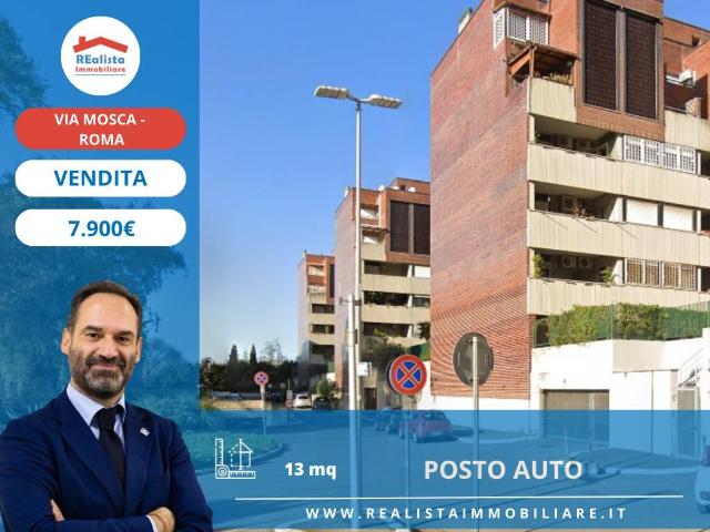 Box / Garage in vendita a Roma RM