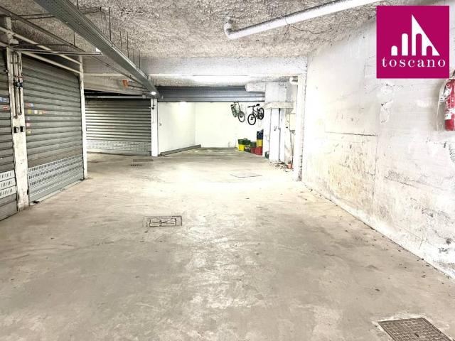 Box / Garage in vendita a Roma RM