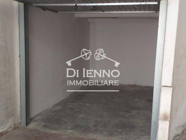 Box / Garage in vendita a Roma RM