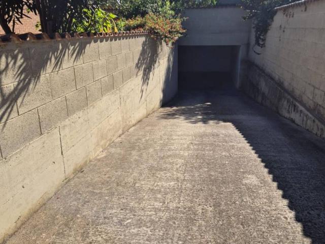 Box / Garage in vendita a Roma RM