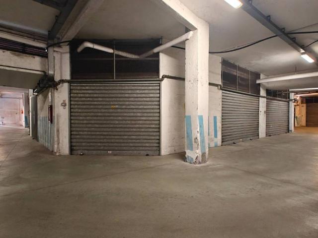 Box / Garage in vendita a Roma RM
