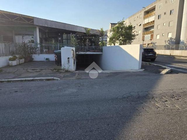 Box / Garage in vendita a Roma RM
