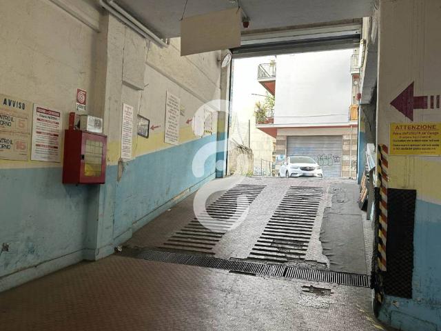 Box / Garage in vendita a Roma RM