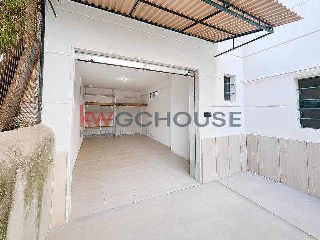 Box / Garage in vendita a Roma RM