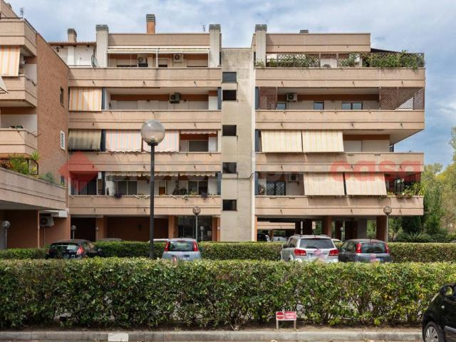 Box / Garage in vendita a Roma RM