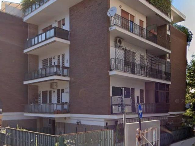 Box / Garage in vendita a Roma RM