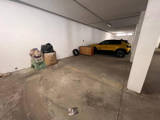 Box / Garage in vendita a Roma RM