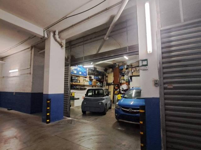 Box / Garage in vendita a Roma RM