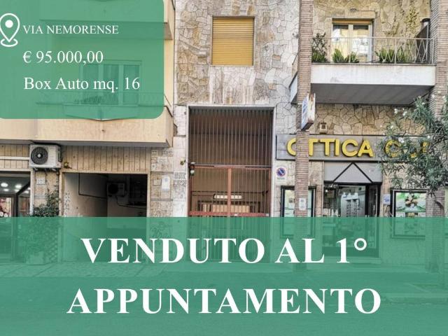 Box / Garage in vendita a Roma RM