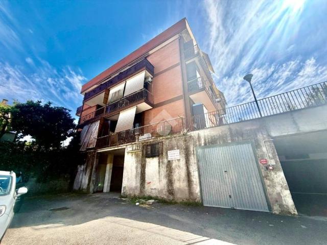 Box / Garage in vendita a Roma RM