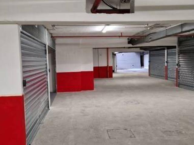 Box / Garage in vendita a Roma RM