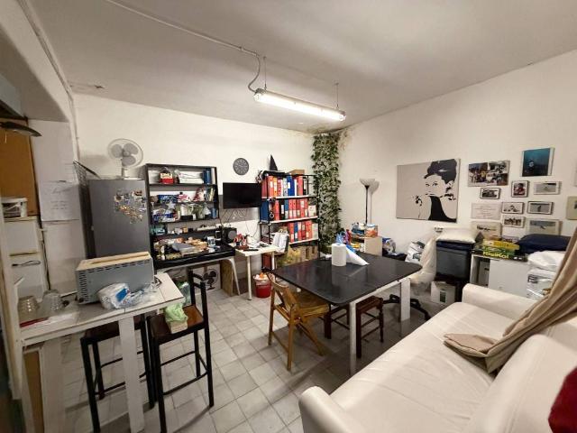 Box / Garage in vendita a Roma RM
