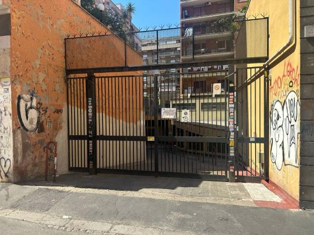 Box / Garage in vendita a Roma RM