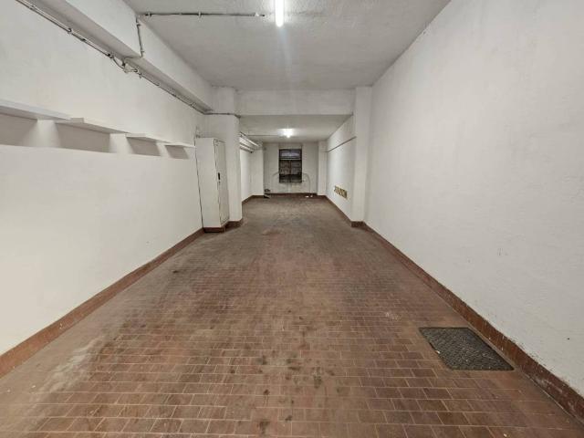 Box / Garage in vendita a Roma RM