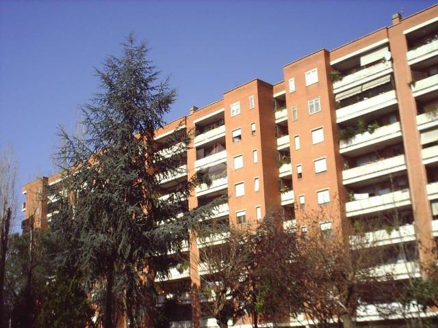 Box / Garage in vendita a Roma RM
