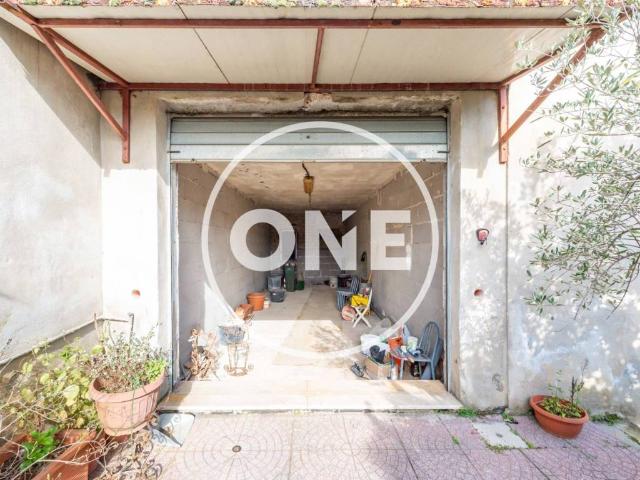 Box / Garage in vendita a Roma RM