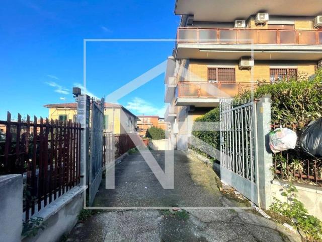 Box / Garage in vendita a Roma RM