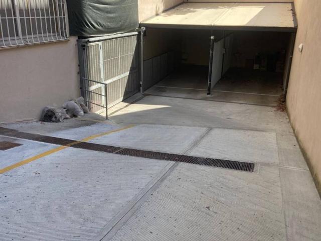 Box / Garage in vendita a Roma RM