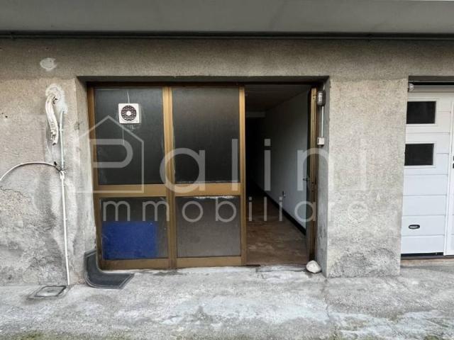 Box / Garage in vendita a Rodengo Saiano BS