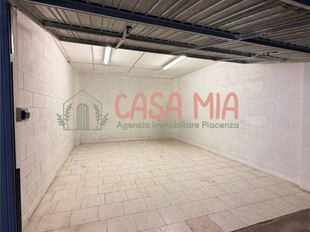 Box / Garage in vendita a Rottofreno PC