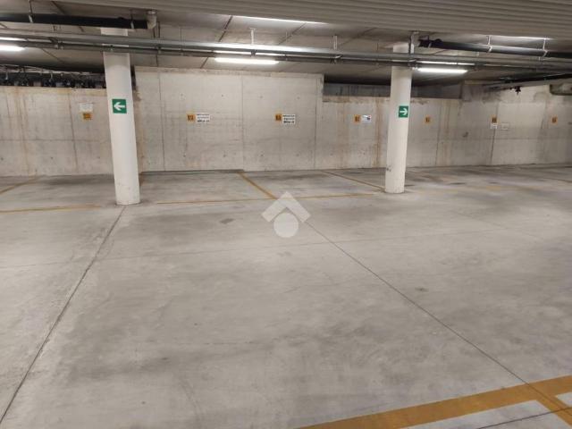 Box / Garage in vendita a Rovereto TN