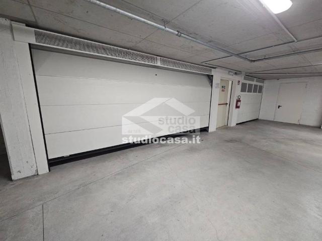 Box / Garage in vendita a Rovereto TN