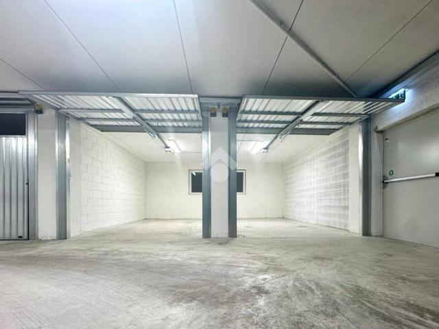 Box / Garage in vendita a Rovereto TN