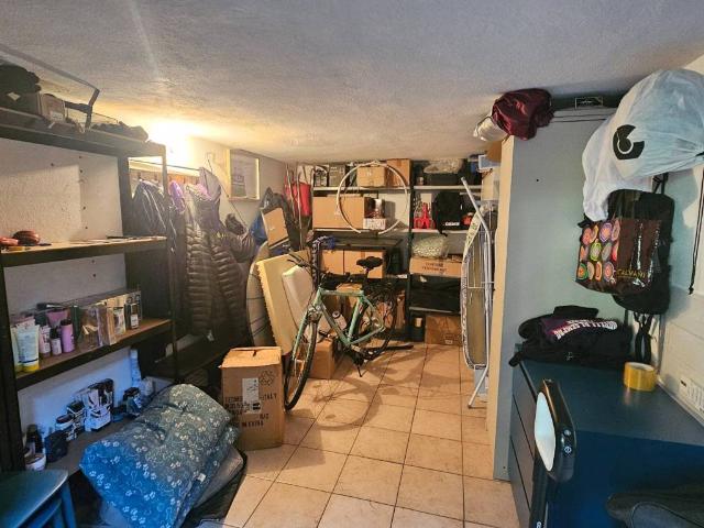 Box / Garage in vendita a Scandicci FI