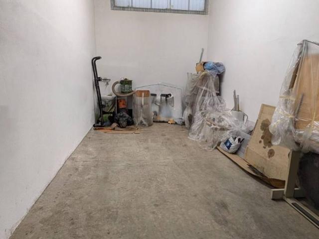 Box / Garage in vendita a Scandicci FI