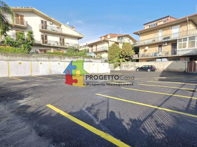 Box / Garage in vendita a Sant'Agata li Battiati CT