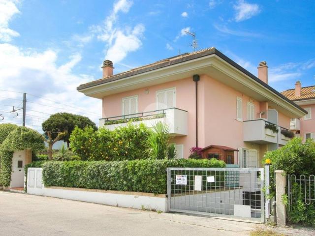 Box / Garage in vendita a San Benedetto del Tronto AP