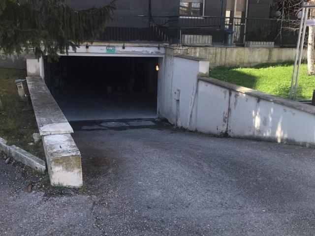 Box / Garage in vendita a San Benedetto del Tronto AP