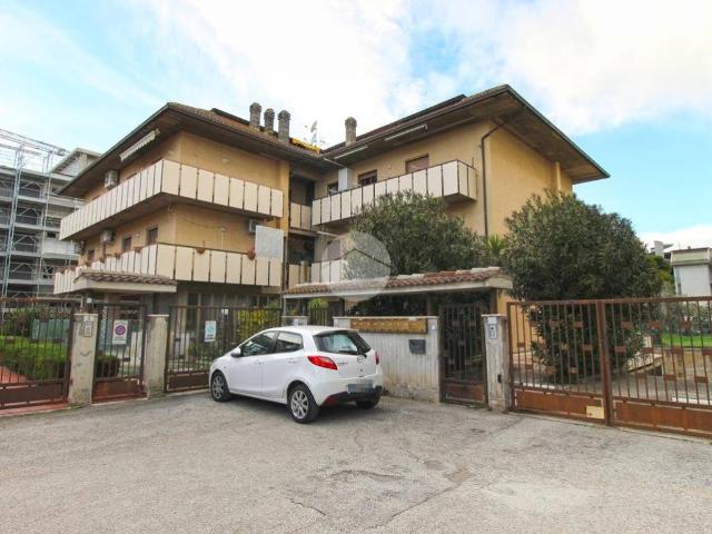 Box / Garage in vendita a San Benedetto del Tronto AP