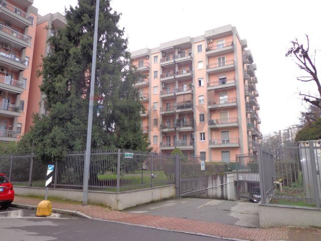 Box / Garage in vendita a San Giuliano Milanese MI