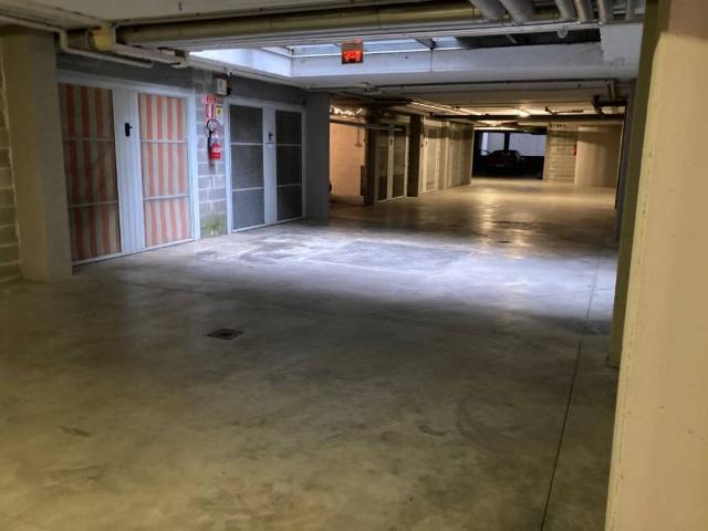 Box / Garage in vendita a San Lazzaro di Savena BO